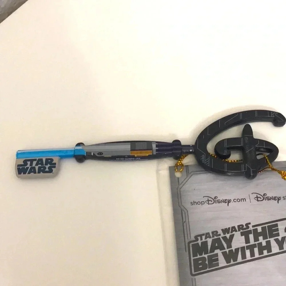 Disney Store Star Wars Key - Picture 3 of 5